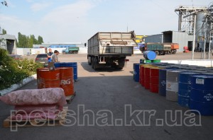 Підприємство Групи Креатив відправило чергову гуманітарну допомогу в зону АТО (ФОТО, ВІДЕО)