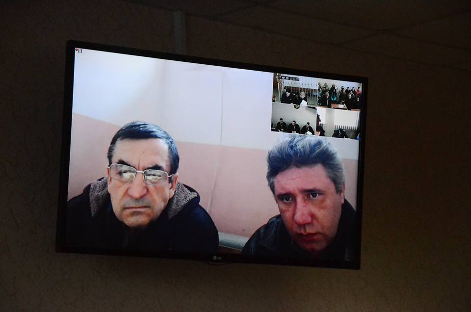 на екрані зліва - підозрюваний Микола Бутрименко / фото з Фейсбуку "Національного корпусу Запоріжжя"