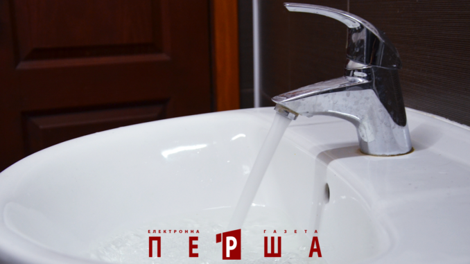 вода кран4