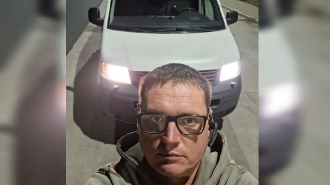 волонтер Олександр Бугай, волонтери Польщі, Олександрівські волонтери, авто для військових, новини Кіровоградщини