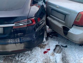 Новини Кропивницького та Кіровоградщини, ДТП у Кропивницькому, Tesla , Chevrolet